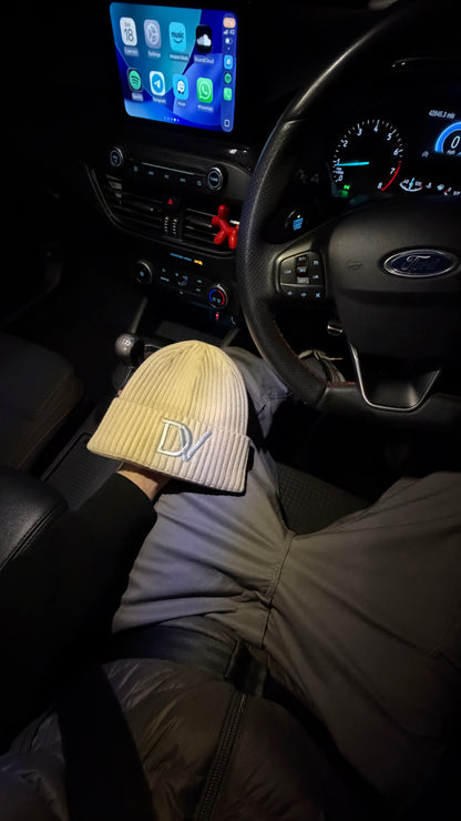Divinity LONDON - Ribbed Beige Beanie