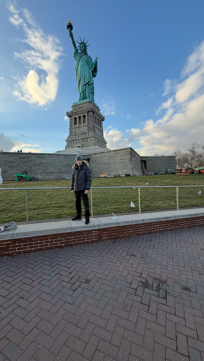Divinity LONDON - Ribbed Grey Beanie